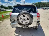 2011 Toyota RAV4 photo
