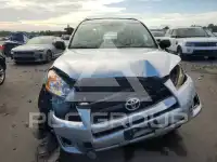 2011 Toyota RAV4 photo