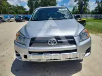 2011 Toyota RAV4 photo