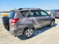 2011 Toyota RAV4 photo