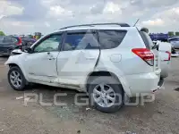 2011 Toyota RAV4 photo