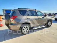 2011 Toyota RAV4 фото