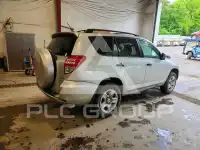 2011 Toyota RAV4 photo