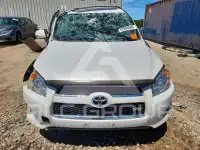 2011 Toyota RAV4 photo
