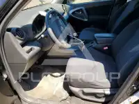 2011 Toyota RAV4 photo