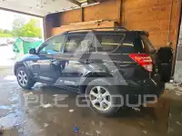 2011 Toyota RAV4 photo