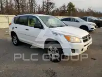 2011 Toyota RAV4 photo