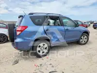 2011 Toyota RAV4 photo