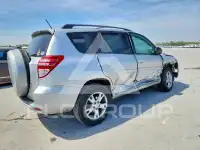 2011 Toyota RAV4 photo