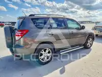 2011 Toyota RAV4 photo