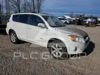 2011 Toyota RAV4 photo