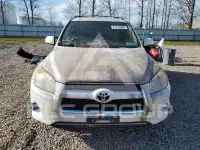 2011 Toyota RAV4 photo