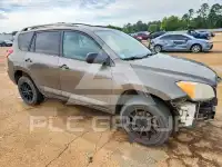 2011 Toyota RAV4 photo
