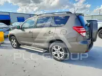 2011 Toyota RAV4 photo