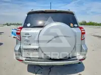 2011 Toyota RAV4 photo