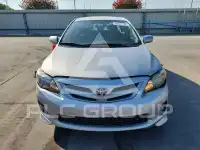 2011 Toyota COROLLA фото