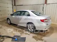 2011 Toyota COROLLA фото