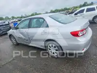 2011 Toyota COROLLA фото