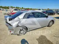 2011 Toyota COROLLA фото