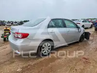 2011 Toyota COROLLA фото