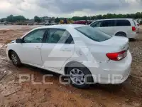 2011 Toyota COROLLA фото