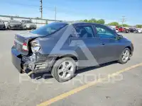 2011 Toyota COROLLA фото