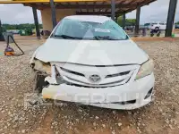 2011 Toyota COROLLA фото