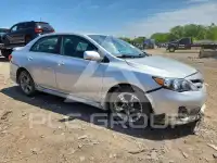 2011 Toyota COROLLA фото