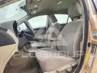 2011 Toyota COROLLA фото