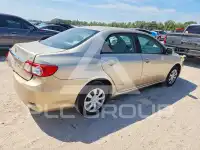 2011 Toyota COROLLA фото