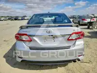 2011 Toyota COROLLA фото