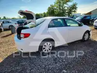 2011 Toyota COROLLA фото