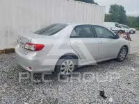2011 Toyota COROLLA фото