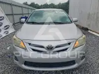 2011 Toyota COROLLA фото
