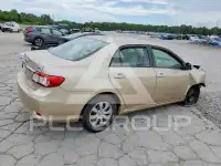 2011 Toyota COROLLA фото
