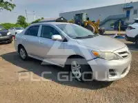 2011 Toyota COROLLA фото