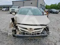 2011 Toyota COROLLA фото