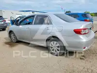 2011 Toyota COROLLA фото
