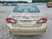 2011 Toyota COROLLA фото