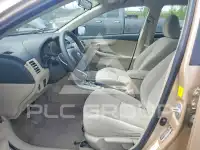 2011 Toyota COROLLA фото