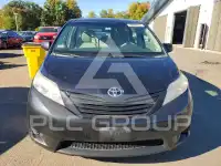 2011 Toyota SIENNA фото