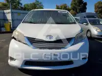 2011 Toyota SIENNA фото
