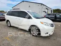 2011 Toyota SIENNA фото