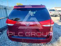 2011 Toyota SIENNA photo