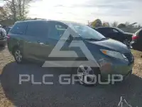 2011 Toyota SIENNA фото