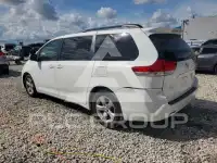 2011 Toyota SIENNA фото