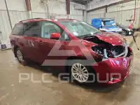 2011 Toyota SIENNA фото