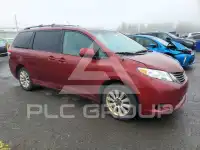 2011 Toyota SIENNA фото