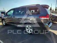 2011 Toyota SIENNA фото