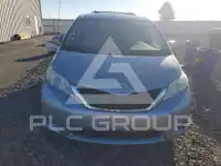 2011 Toyota SIENNA photo